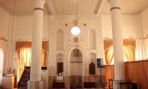 مسجد حاج صمدخان رشت